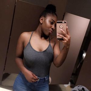 Meet your Posher, Antinia